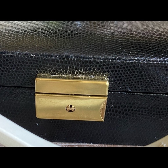 Handcrafted Leather Jewel Box with lock and key made in Spain for Neiman… - Picture 12 of 16